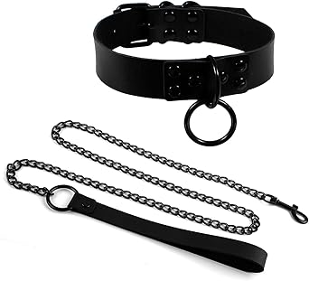 Black collar and leash symbolizing obedience and mental conditioning in advanced femdom dynamics